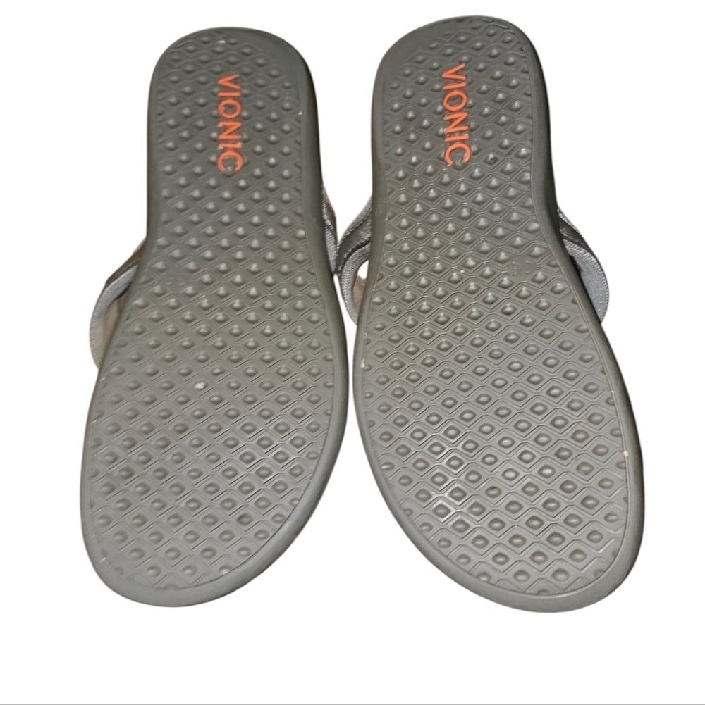 💰Vionic Comfort Metallic Silver Women's Flip Flop Sandals - Picture 2 of 4